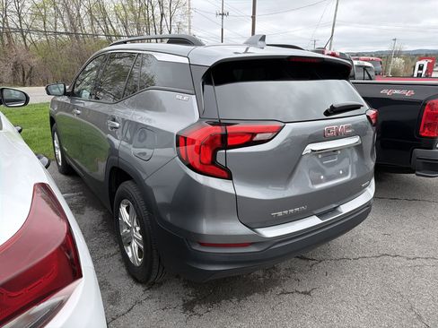 Used 2020 GMC Terrain SLE w/ Driver Convenience Package AWD/4WD image 5