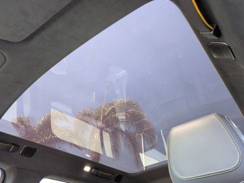 Used 2023 Rivian R1S Adventure AWD/4WD image 27