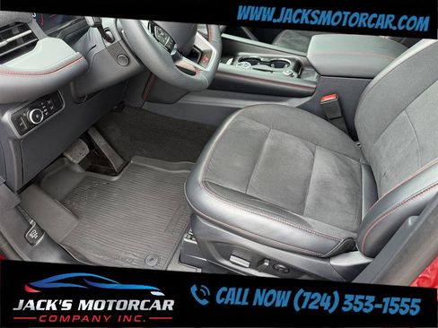 Used 2025 Ford Explorer ST image 27