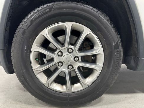 Used 2015 Jeep Grand Cherokee Limited AWD/4WD image 63