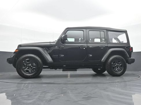 Used 2022 Jeep Wrangler Unlimited Sport AWD/4WD image 26