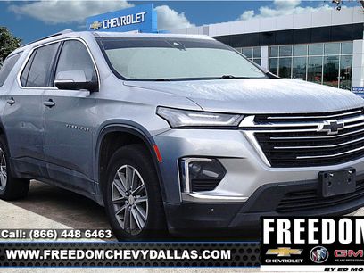 Used 2023 Chevrolet Traverse LT