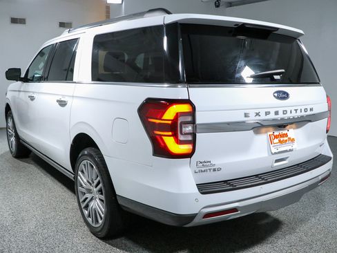 Used 2024 Ford Expedition Max Limited AWD/4WD image 9