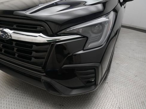 Certified 2024 Subaru Ascent Limited w/ Technology Package image 24