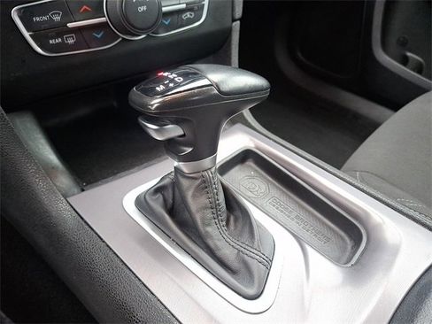 Used 2023 Dodge Charger SXT image 14