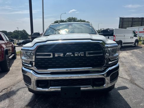 Used 2022 RAM 3500 Tradesman w/ Towing Technology Group AWD/4WD image 2