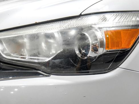 Used 2018 Mitsubishi Outlander Sport SE image 36