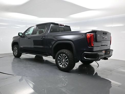 Used 2022 GMC Sierra 1500 AT4 w/ AT4 Premium Package AWD/4WD image 5