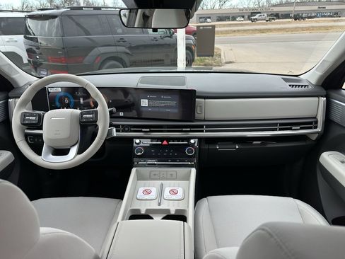 New 2026 Hyundai Santa Fe SE image 11