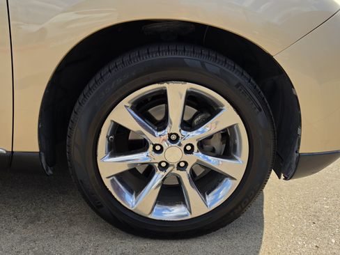 Used 2010 Lexus RX 350 2WD w/ Premium Pkg image 16
