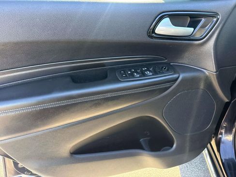 Used 2021 Dodge Durango SXT w/ 3rd Row Seating Group image 20