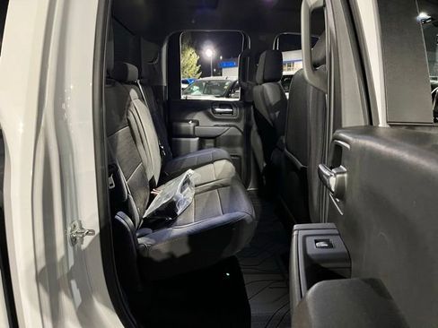 Used 2025 Chevrolet Silverado 2500 Custom w/ Custom Convenience Package image 20