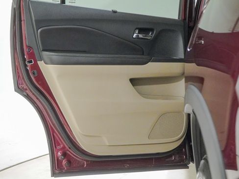 Used 2021 Honda Pilot EX-L image 42