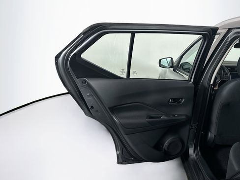 Used 2024 Nissan Kicks SV image 25