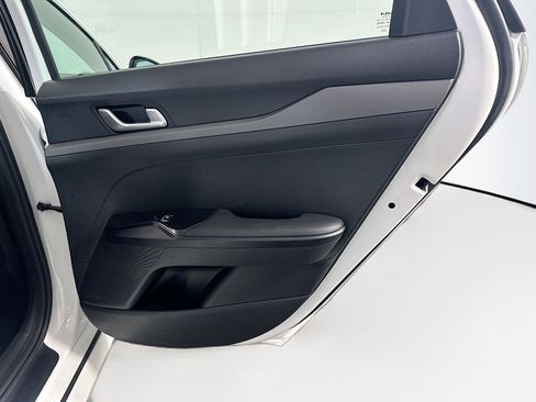 Used 2025 Kia K5 LXS image 30