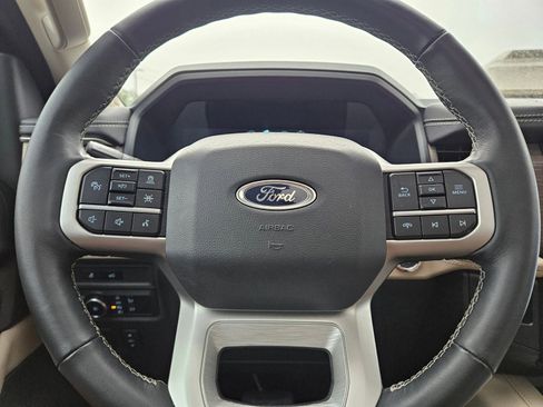 Used 2024 Ford Expedition Max Limited image 10