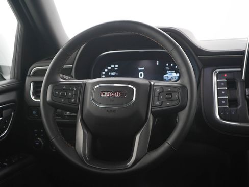 Used 2023 GMC Yukon XL AT4 w/ AT4 Premium Package AWD/4WD image 20