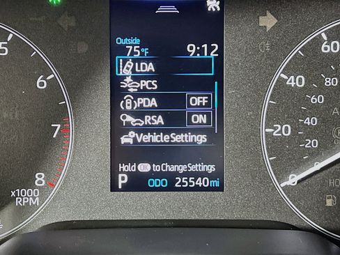 Used 2024 Toyota Corolla SE FWD image 13