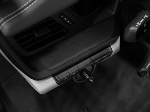 Used 2022 Porsche 911 Carrera GTS image 37