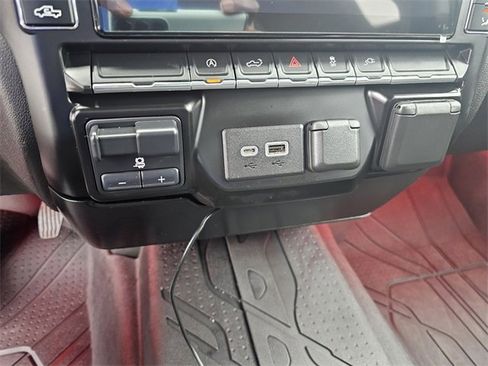 Used 2021 Chevrolet Silverado 1500 Custom w/ Rally Edition image 23