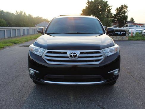 Used 2012 Toyota Highlander Limited w/ Tow Pkg AWD/4WD image 2
