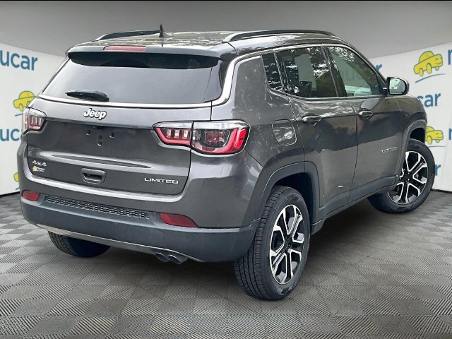 Used 2022 Jeep Compass Limited AWD/4WD image 13