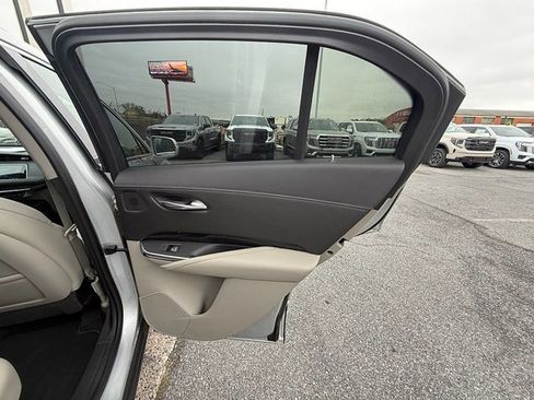 Used 2019 Cadillac XT4 Premium Luxury w/ Enhanced Visibility Package AWD/4WD image 17
