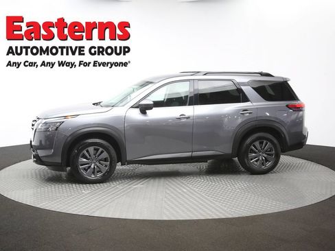 Used 2022 Nissan Pathfinder SV FWD image 59