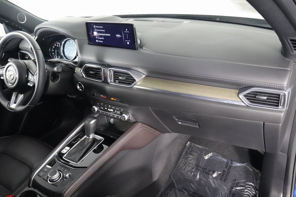 Certified 2025 MAZDA CX-5 Signature AWD/4WD image 10