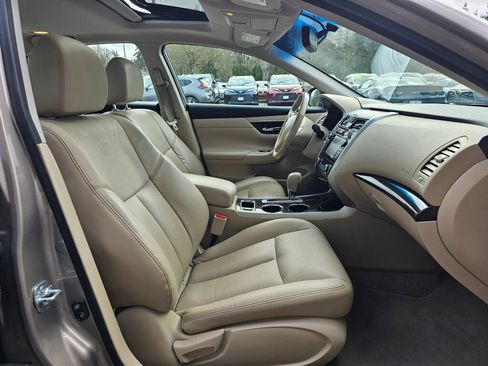 Used 2014 Nissan Altima 2.5 SL image 9