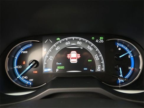 Used 2025 Toyota RAV4 XLE image 8