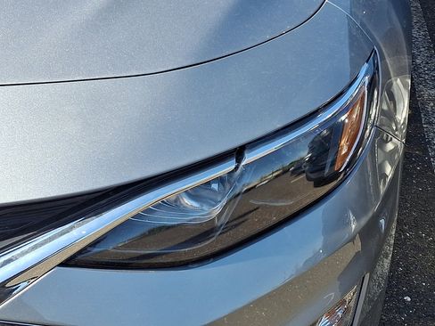 Used 2024 Chevrolet Malibu LT image 4