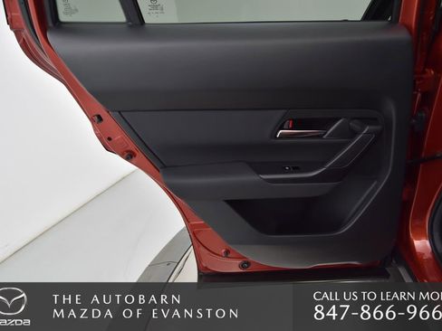 Certified 2025 MAZDA CX-50 2.5 Hybrid w/ Premium Plus Pkg image 31