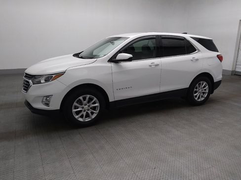 Used 2019 Chevrolet Equinox LT image 2