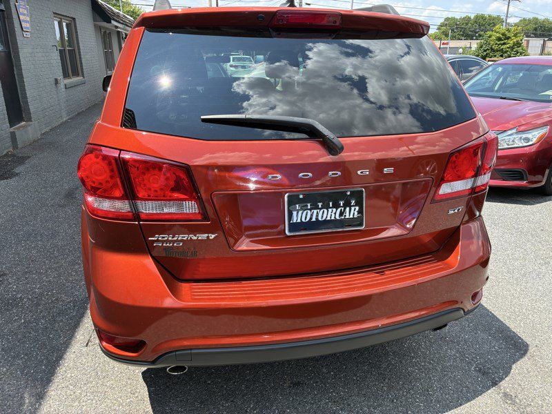 Used 2014 Dodge Journey SXT w/ Flexible Seating Group AWD/4WD image 5