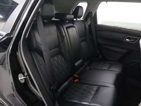 Used 2023 Nissan Rogue Platinum w/ Platinum Premium Package AWD/4WD image 34