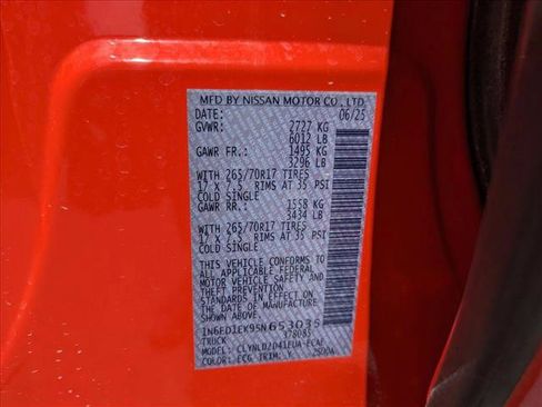 Used 2025 Nissan Frontier PRO-4X w/ Pro Premium Package AWD/4WD image 17