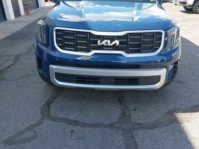 Used 2025 Kia Telluride S