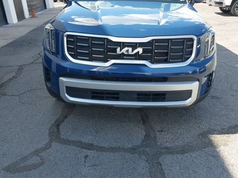 Used 2025 Kia Telluride S FWD image 1