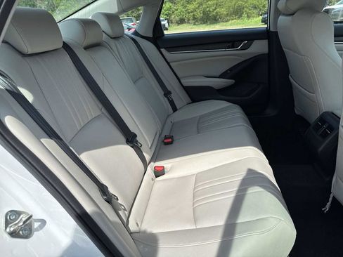 Used 2019 Honda Accord Touring image 20