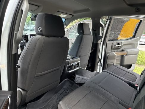 Used 2021 GMC Sierra 1500 Elevation w/ Preferred Package image 31