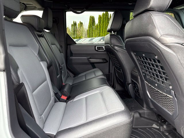 Used 2024 Ford Bronco Everglades AWD/4WD image 12