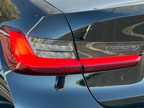Used 2022 BMW 330i Sedan w/ Driving Assistance Package RWD image 47