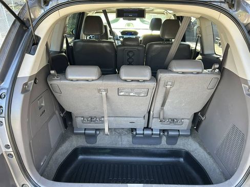 Used 2015 Honda Odyssey Touring image 19