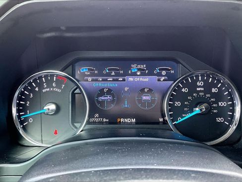 Used 2019 Ford Expedition Platinum RWD image 25