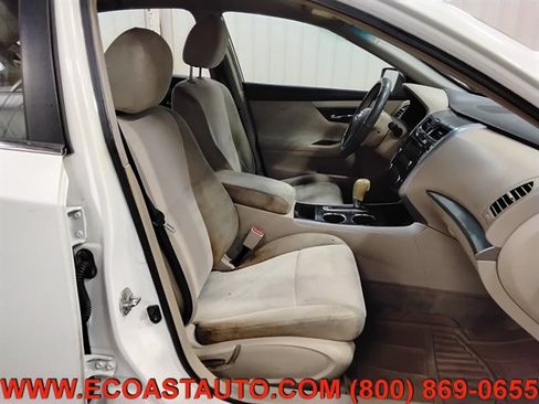 Used 2013 Nissan Altima 2.5 S FWD image 14