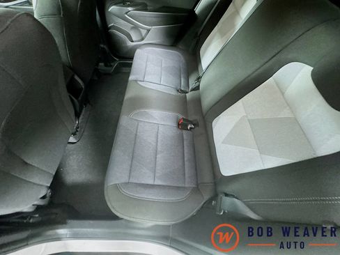 Used 2024 Chevrolet Trax LS w/ LS Convenience Package FWD image 30
