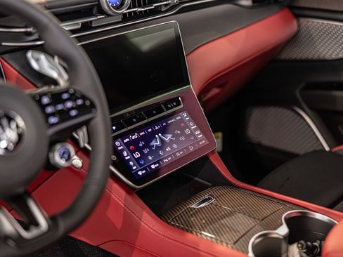 New 2026 Maserati Grecale Modena AWD/4WD image 21