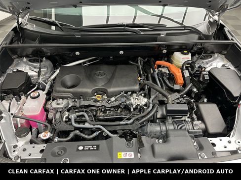 Used 2024 Toyota RAV4 SE w/ Convenience Package image 29