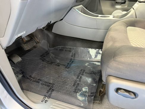 Used 2003 Ford Explorer Sport Trac XLT image 45